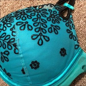 Victoria's Secret Intimates & Sleepwear - Victoria’s Secret mesh push up bra Victoria's Secret Intimates & Sleepwear - Victoria’s Secret mesh push up bra
